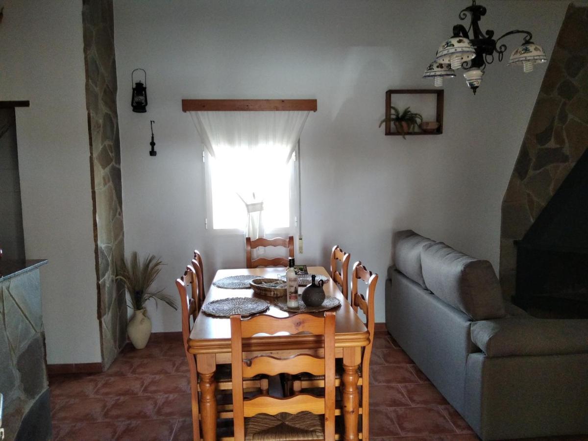 Caseta Del Chato Deltebre Exteriör bild